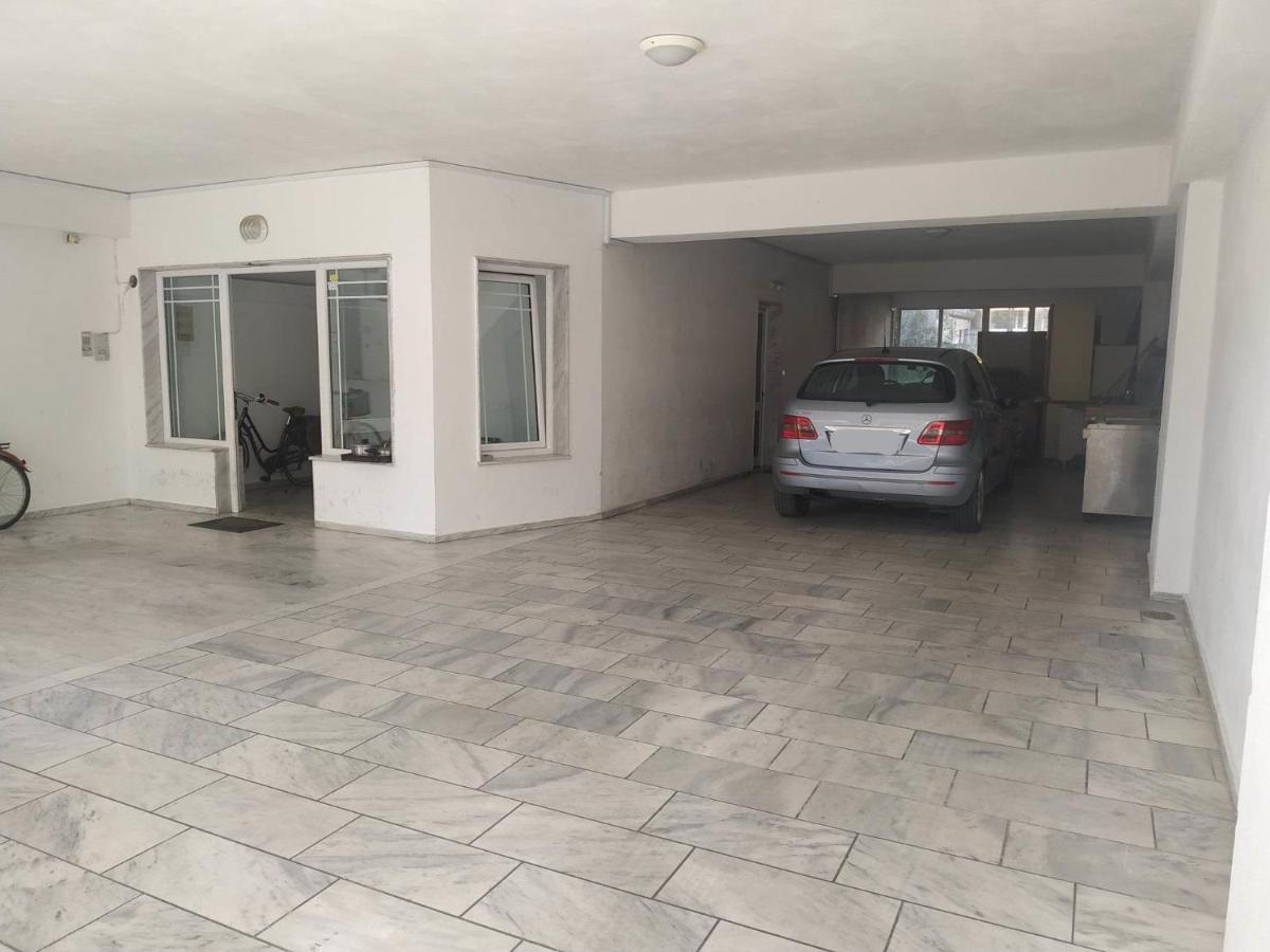 City Melody Apartment With Private Parking อเล็กซานโดรโพลิส ภายนอก รูปภาพ