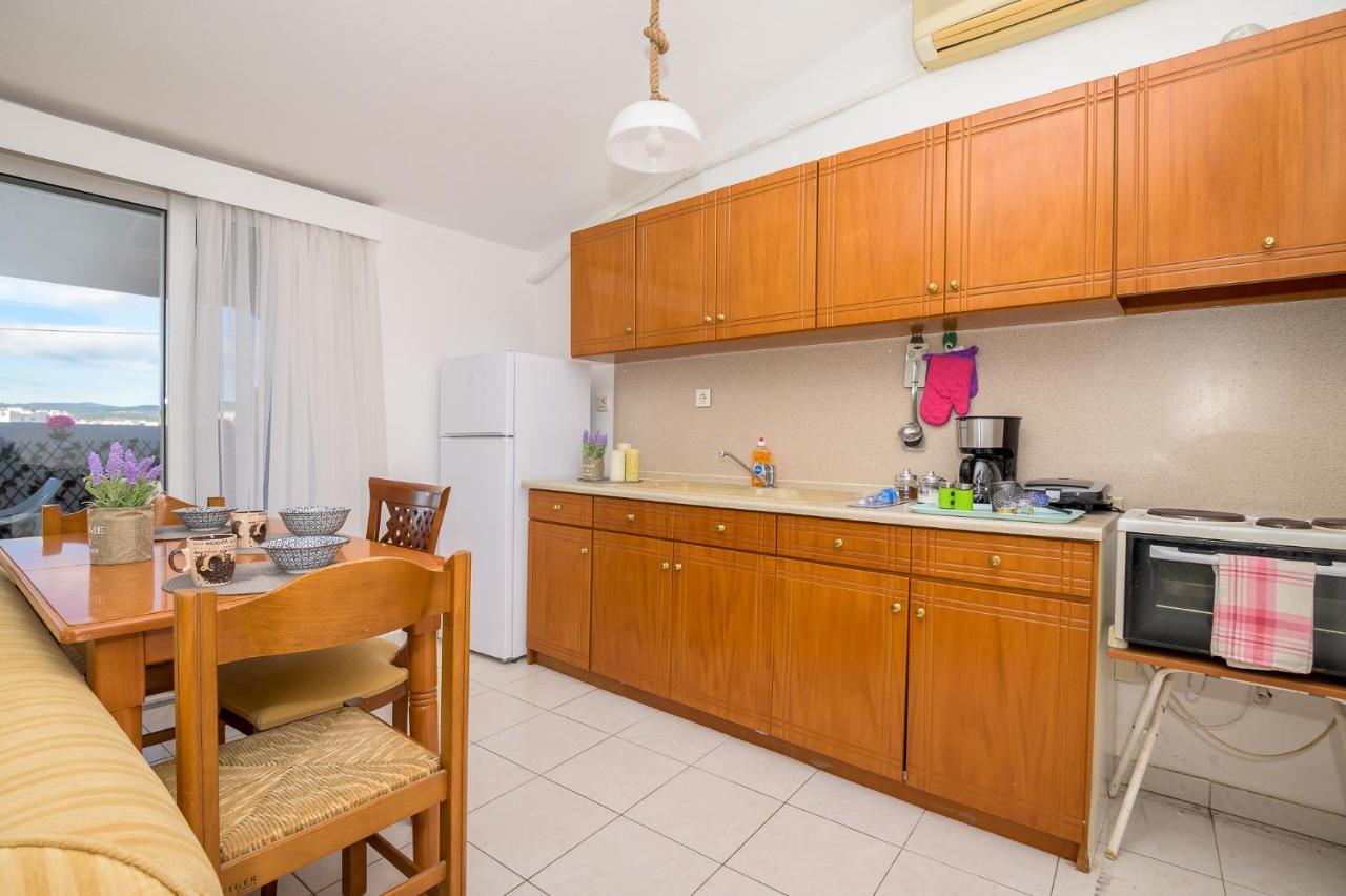 City Melody Apartment With Private Parking อเล็กซานโดรโพลิส ภายนอก รูปภาพ